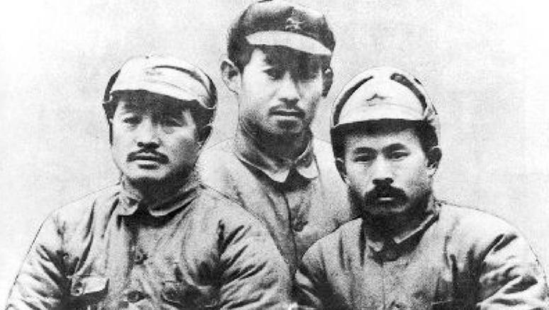 46岁英年早逝的任弼时, 临终前为何不愿再见周总理最后一面?