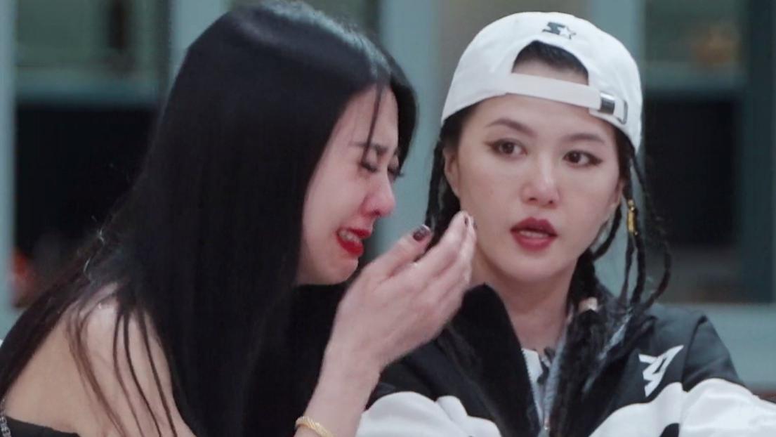 薛凯琪|薛凯琪的眼泪，保住了成团位，却也让阿娇和张天爱无言以对