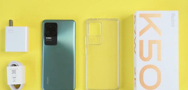 联想|256GB+5500mAh+2K屏幕,售价仅2599元,网友:雷总良心了