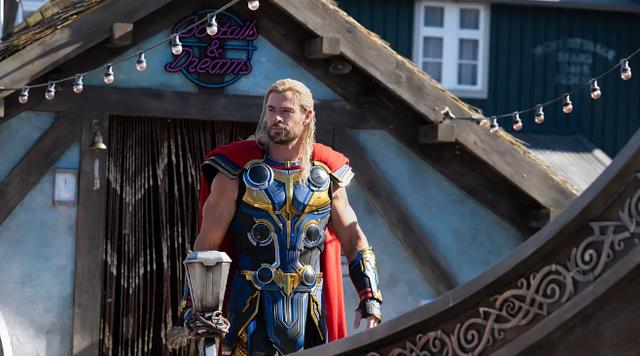 雷神4|反派之女!《雷神4》这个不存在于漫画的角色,能力匹敌绯红女巫