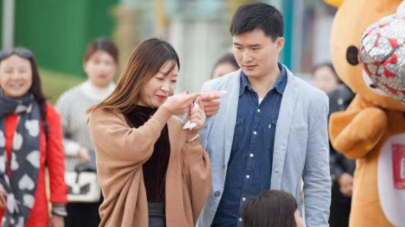 高校|最受男生欢迎的“女友职业”排名，护士未进前五，榜首实至名归
