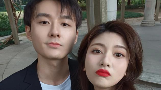 孔汝淳|孔汝淳再起争议，粉丝在CP群攻击洪成成，扬言小周是胖小矮挫