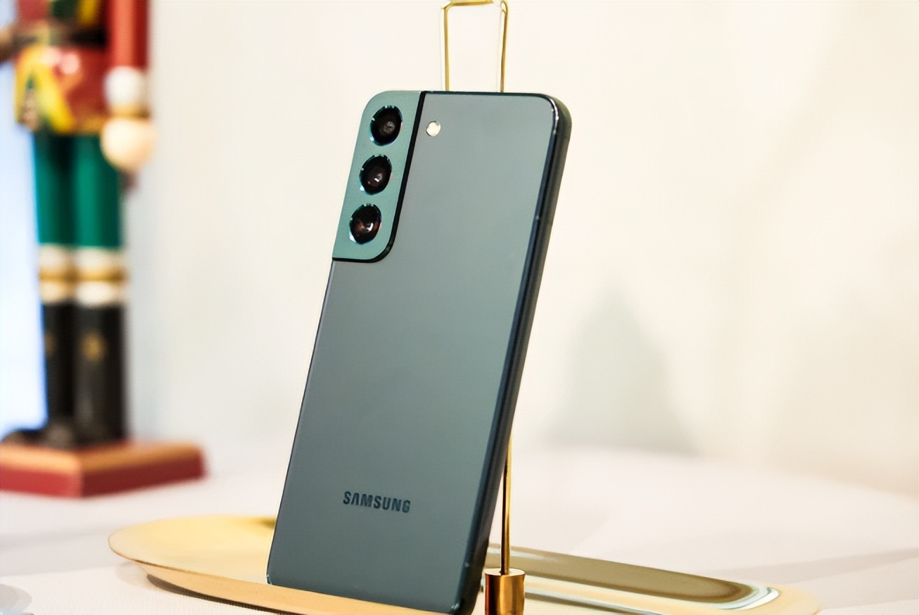 手机游戏|大型手游畅玩无压力,这几款旗舰闭眼入,自研芯片+高素质LTPO