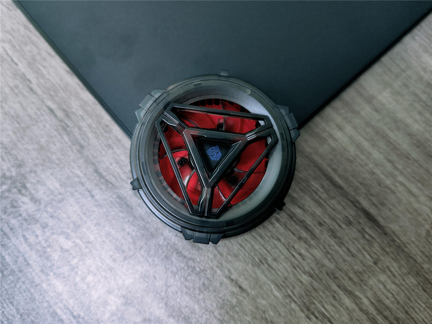 openai|把手機(jī)散熱器做成小冰箱，努比亞也是搞事情的主呀！