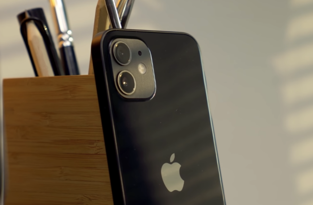 小鹏g9|如今2022年，iPhone12还香吗？沦为3000元档值得入手吗？