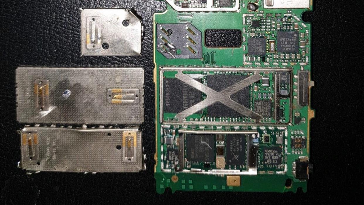 诺基亚|10年前的诺基亚，拆机图，看完，很多手机厂商自愧不如！