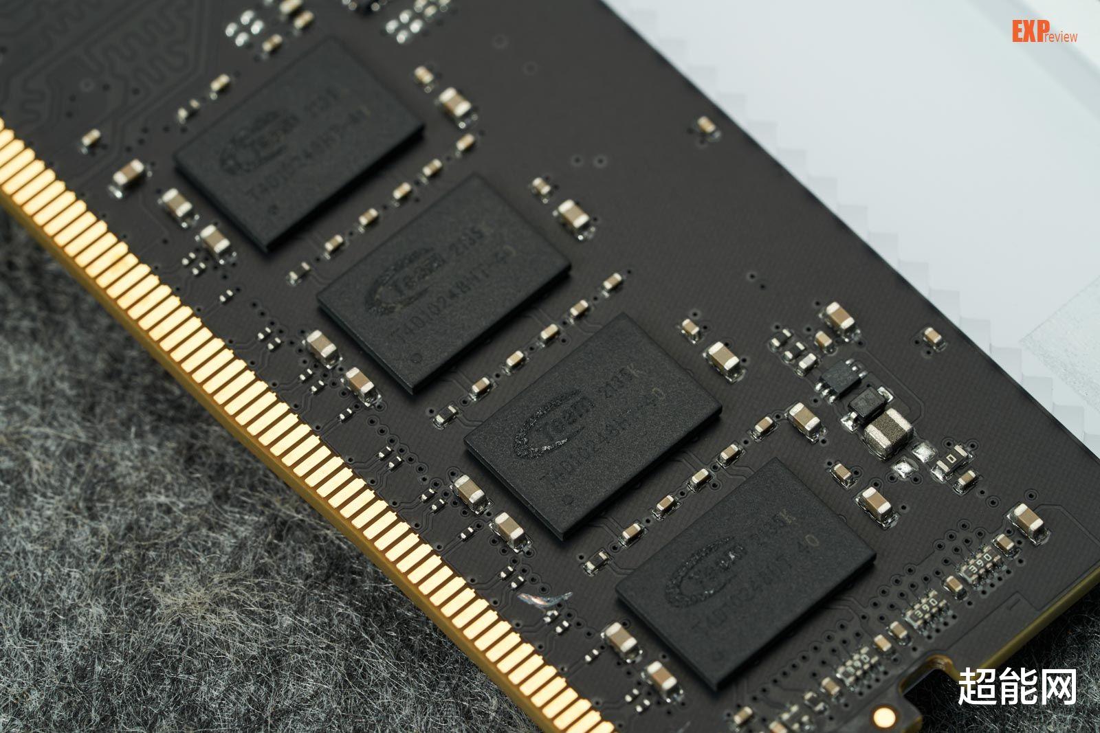 全面屏|十铨梦境DDR4-4000内存评测：幻彩透亮的极致美感