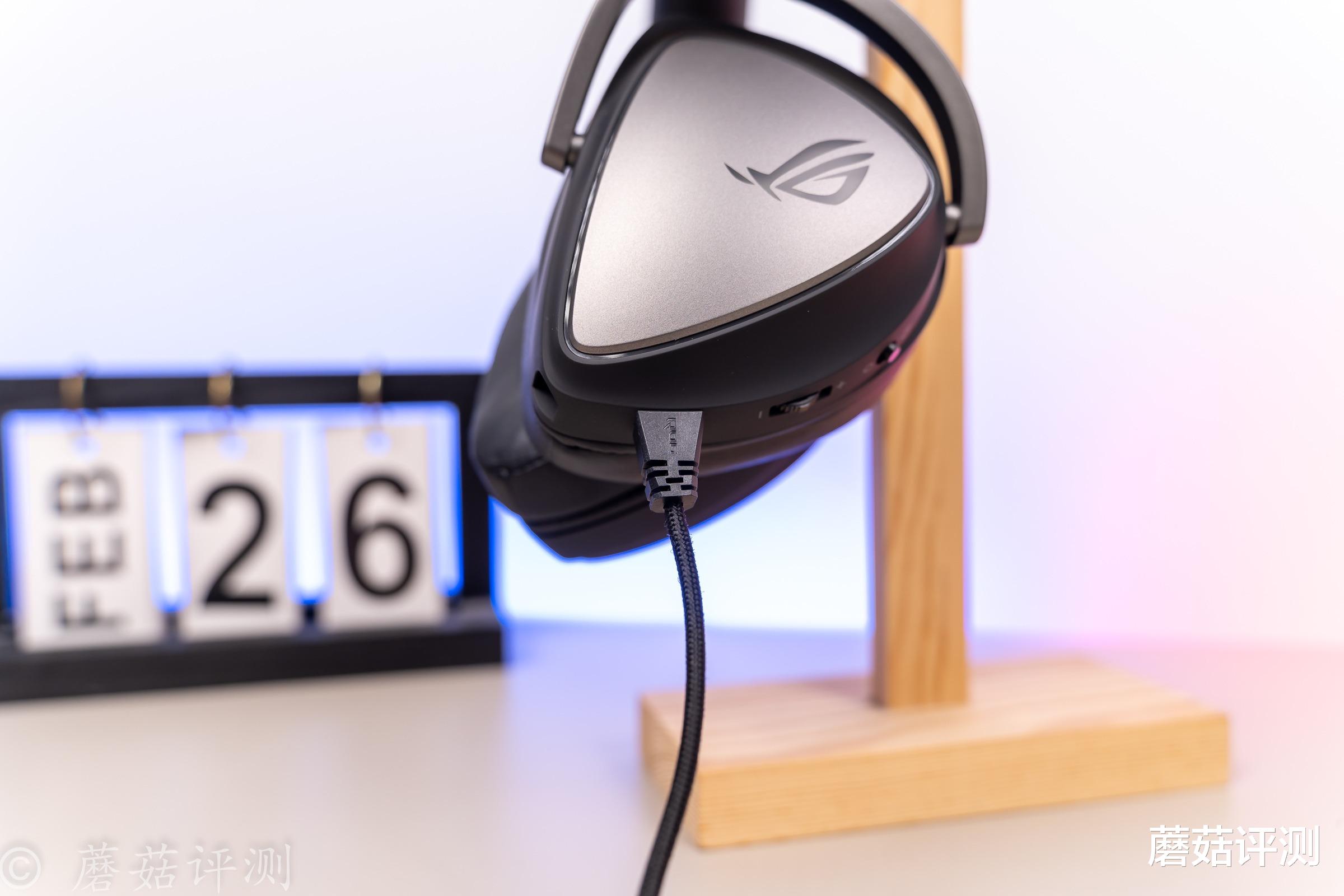 游戏耳机|颜值、质感、音质面面俱到、华硕ROG棱镜头戴式游戏耳机 体验评测