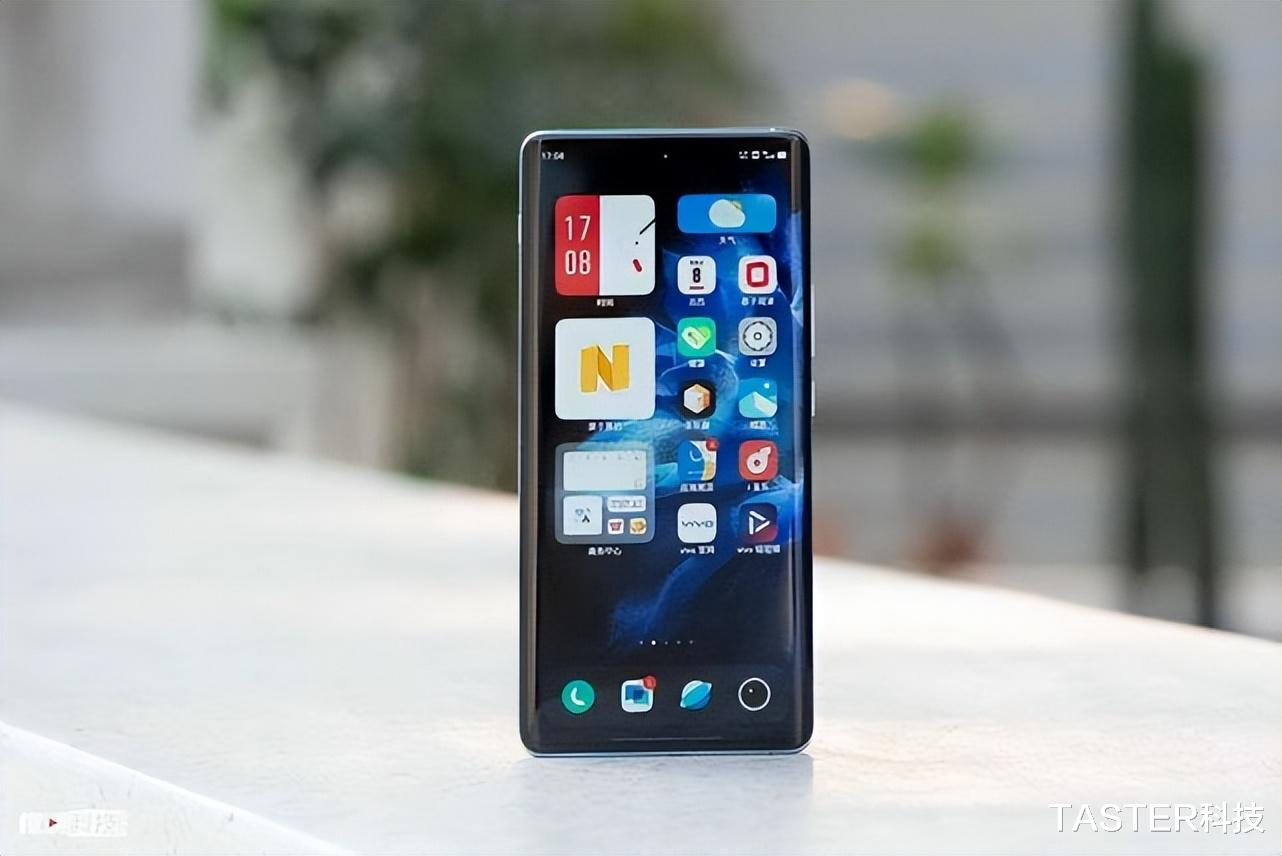 华为|对标三星Note！7英寸大屏+顶级配置，华为旗舰“最佳”替代选择？