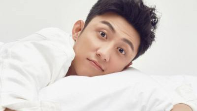 黄景瑜|硬汉小生黄景瑜：16岁辍学当模特，被3位贵人扶持成名背景不一般！