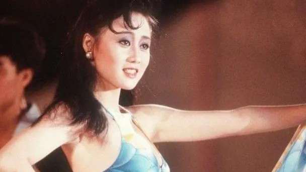 利智|从“土味售货员”到“行走的荷尔蒙”，利智为何只钟情李连杰一人