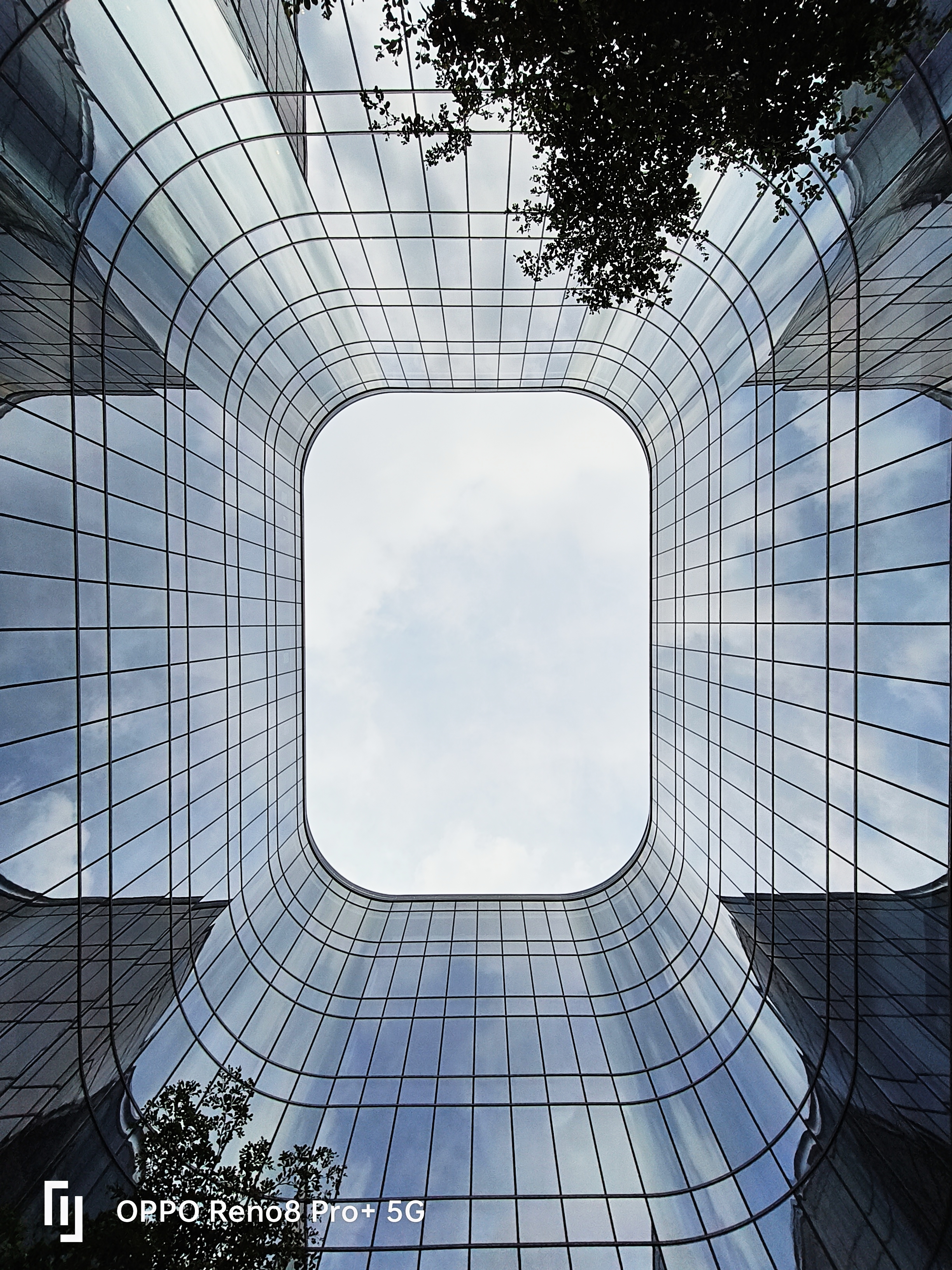 英特爾|每一拍都是大片？OPPO自研芯片是不是噱頭，看用戶實拍就知道了