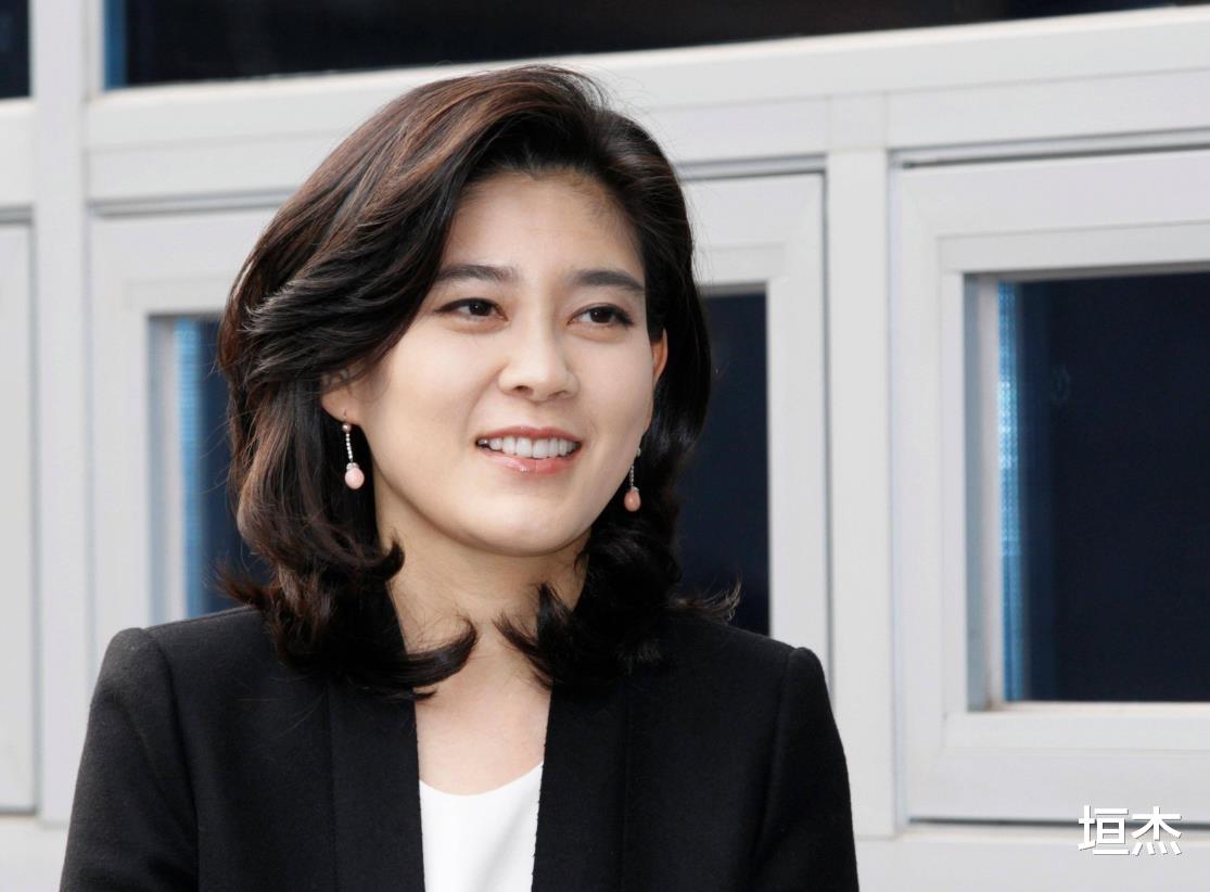 iPhone|背靠6000亿三星财团,一句好热让全校喜提空调,为何要下嫁保安?