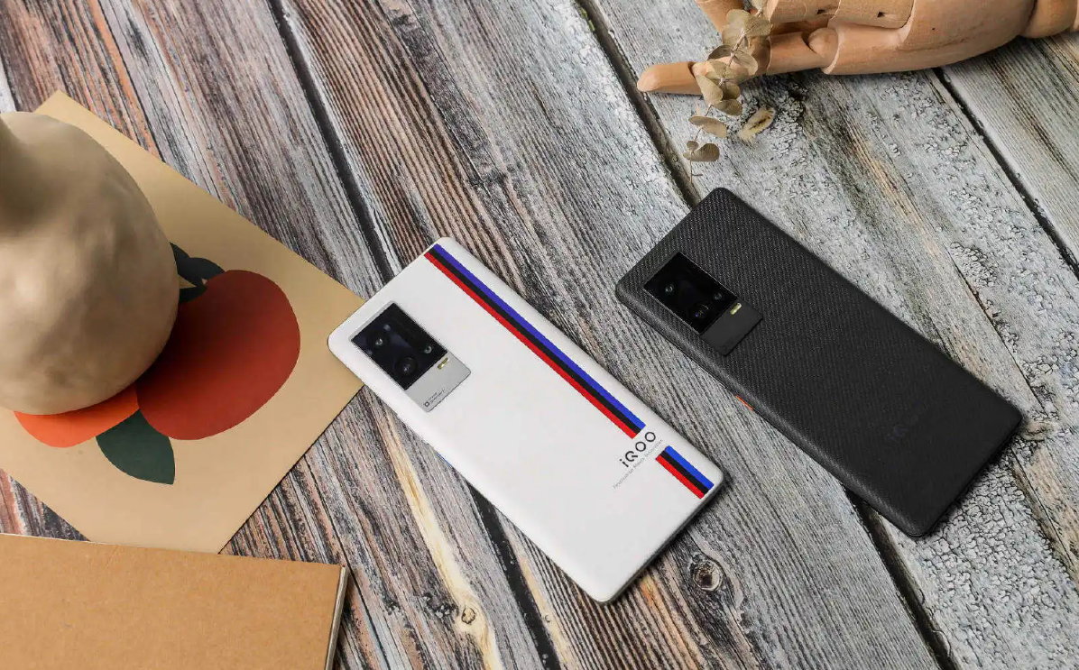 红米手机|顶配旗舰跌至红米价,120W快充+微云台主摄,性价比突出