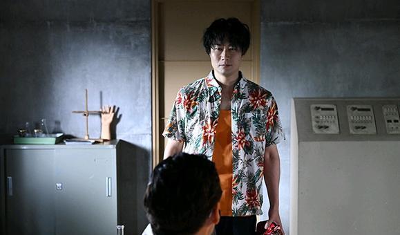 海贼王|假面骑士revice：斯麦鲁看到真澄面具下的模样，官方又要搞事？