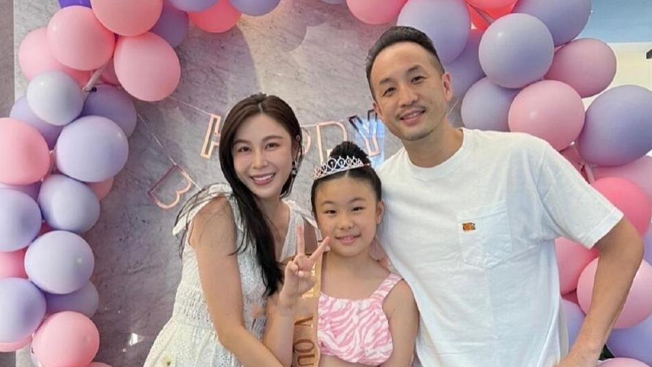 唐志中|唐志中为大女儿庆生，11岁小蜜蜜身高快撵上妈妈，五官超像爸爸