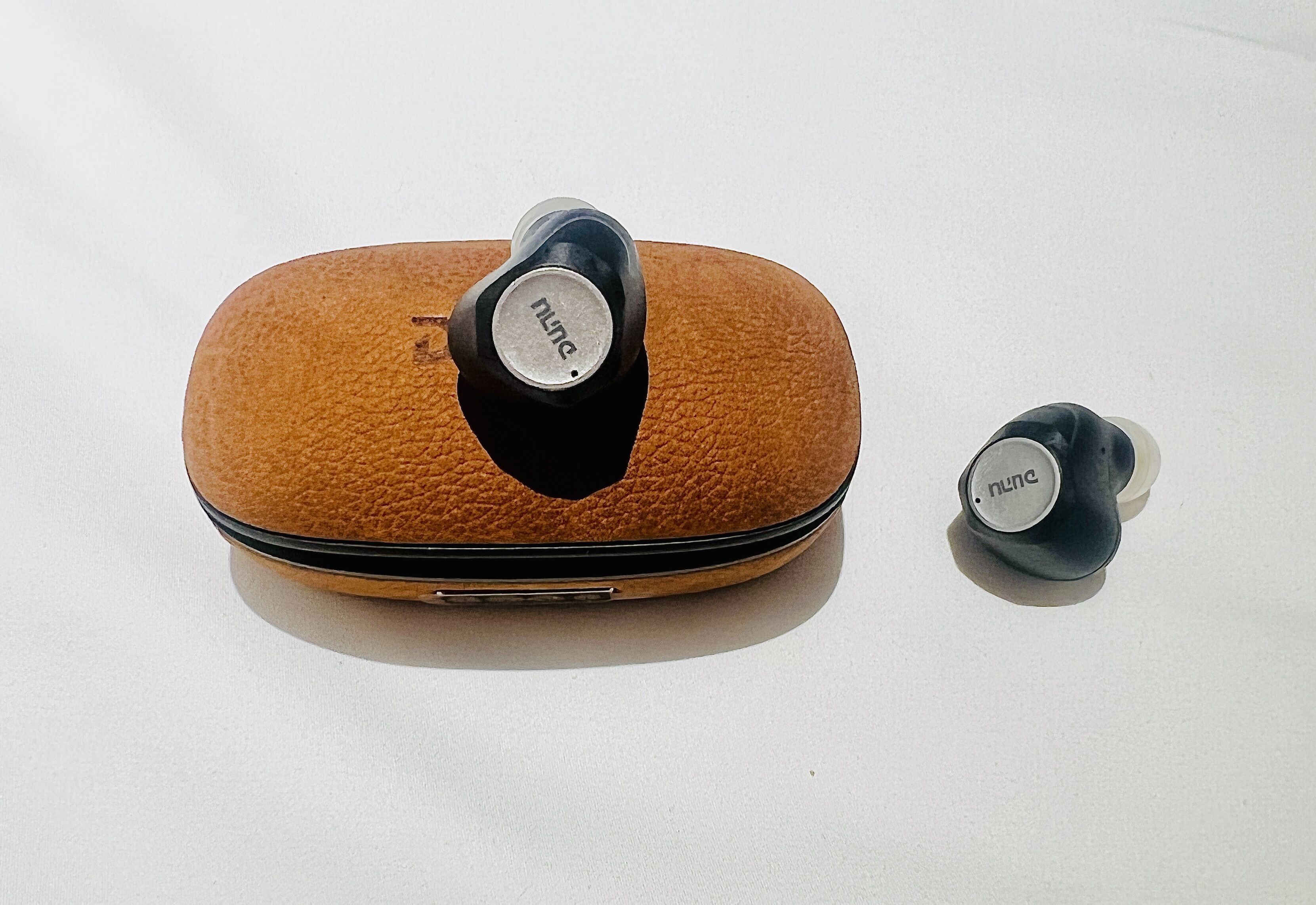 苹果|献给纯音乐爱好者的TWS作品,达音科 DTW 1000H