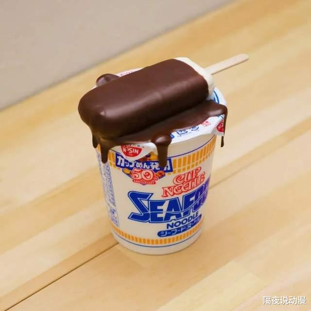 手办|“百元手办压5块钱杯面”,这是专属于阿宅们的二次元浪漫