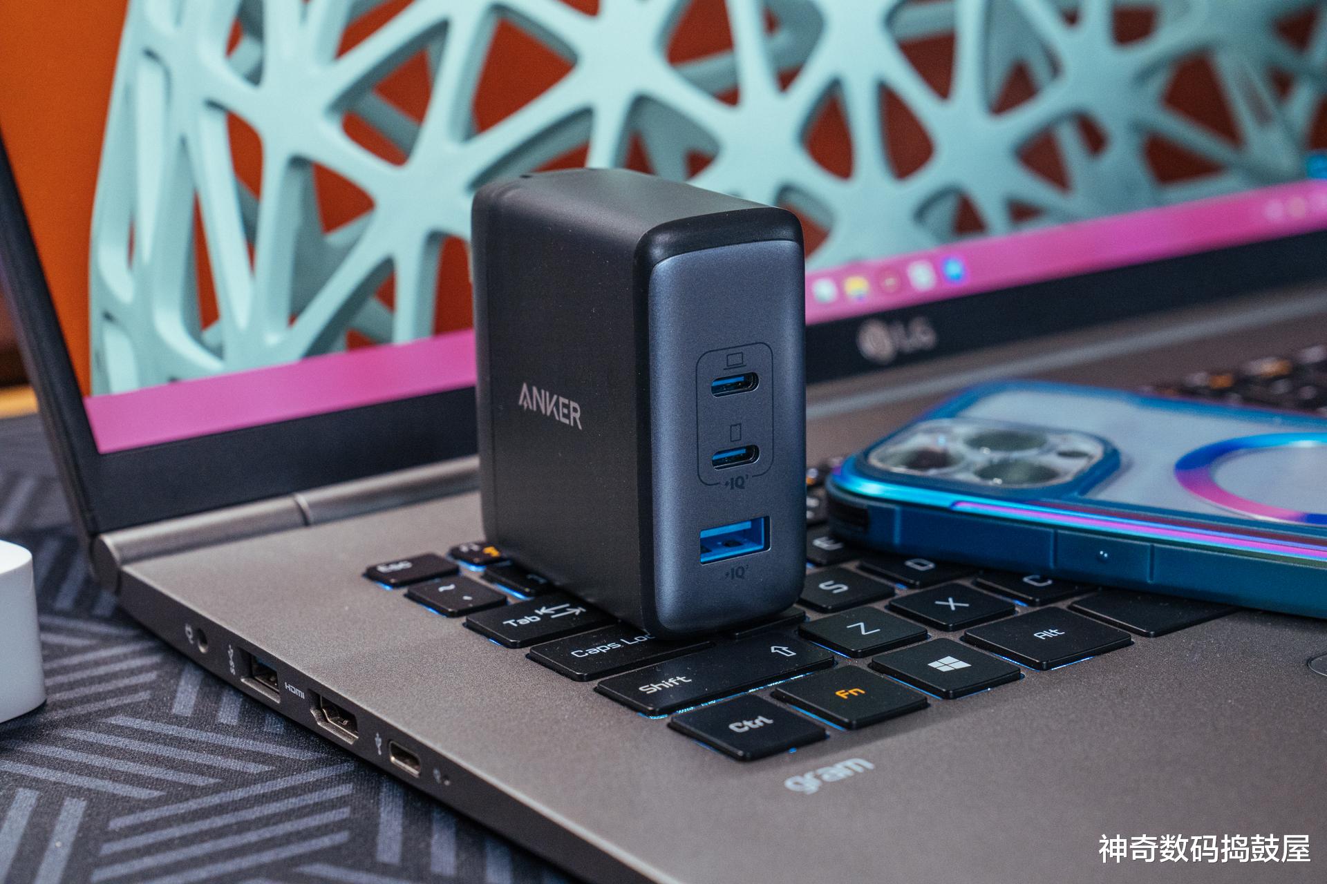 |简洁条理,如何布置自己的办公桌面:轻办公好物分享