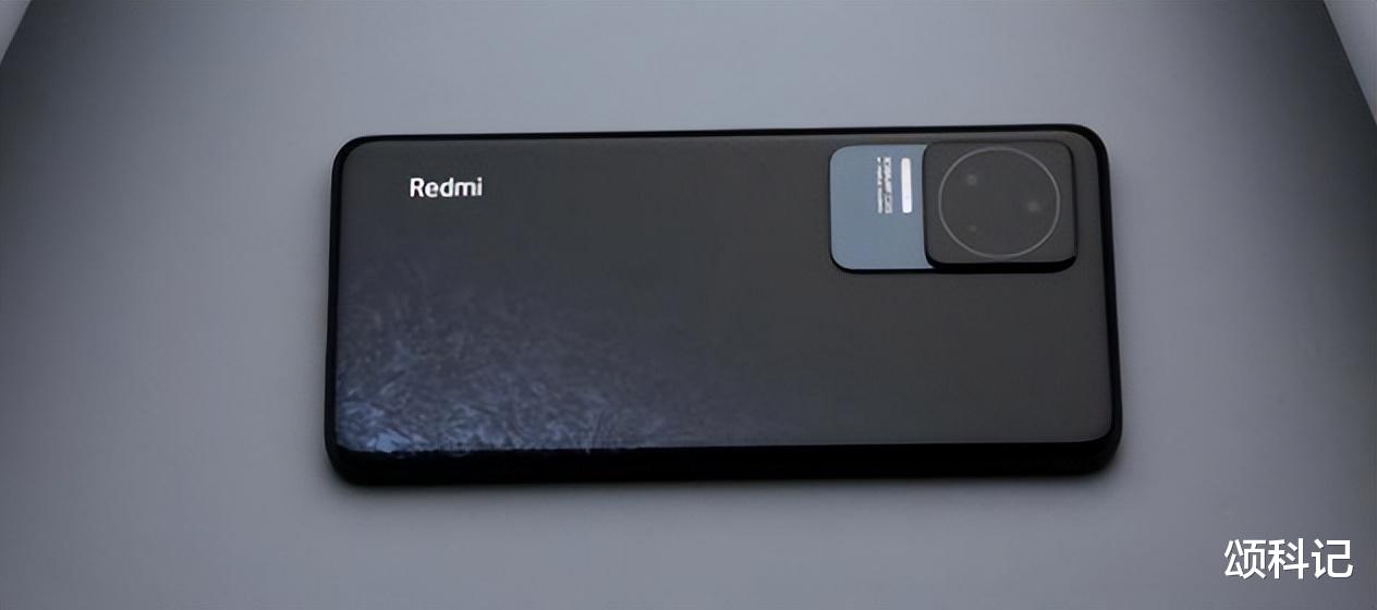 红米手机|5500mAh旗舰手机，12+256GB不到千元，红米不赚钱了