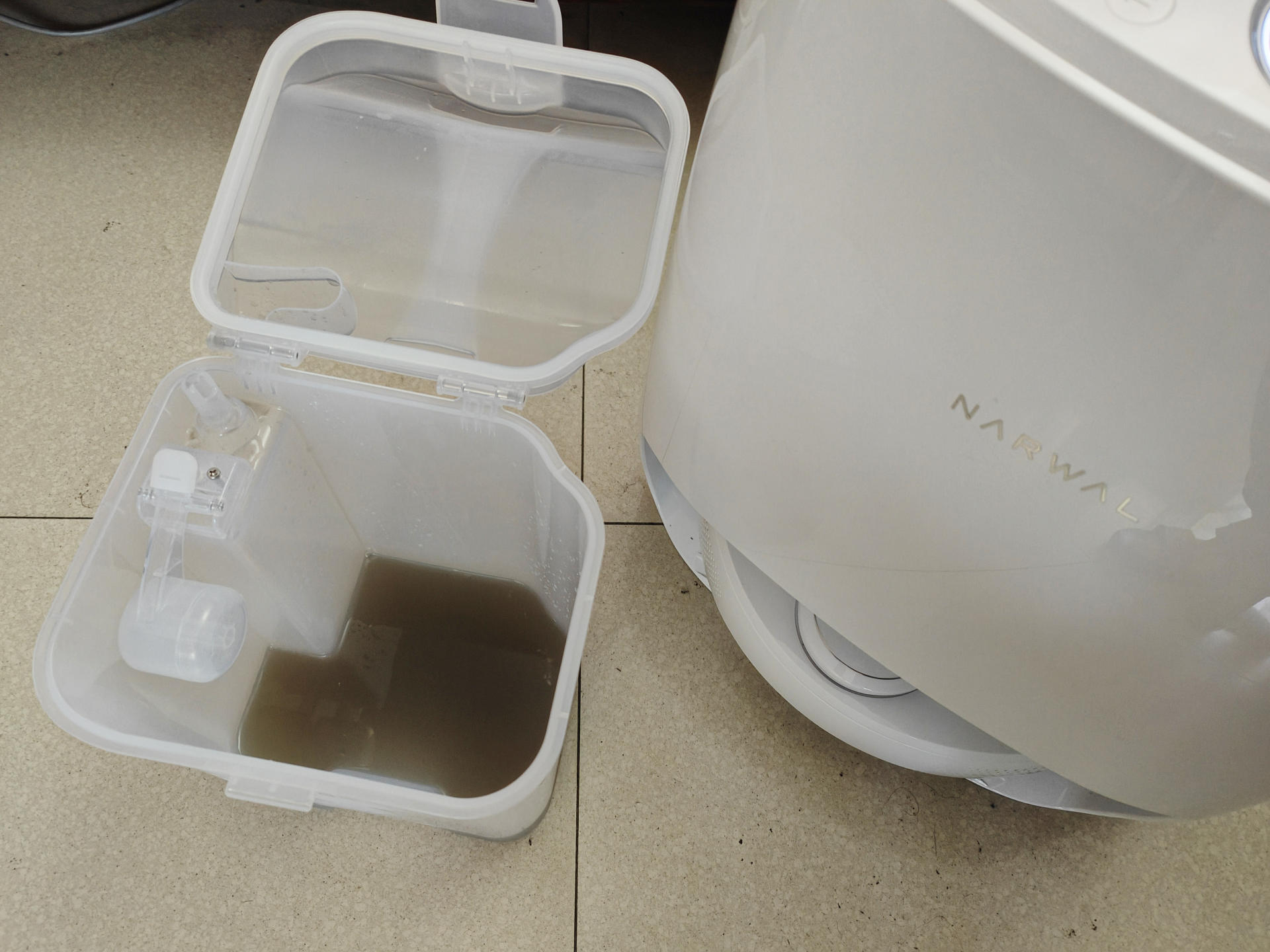 CPU|让清洁地面变得更轻松,懒人必备-云鲸扫地机器人扫拖一体机J2