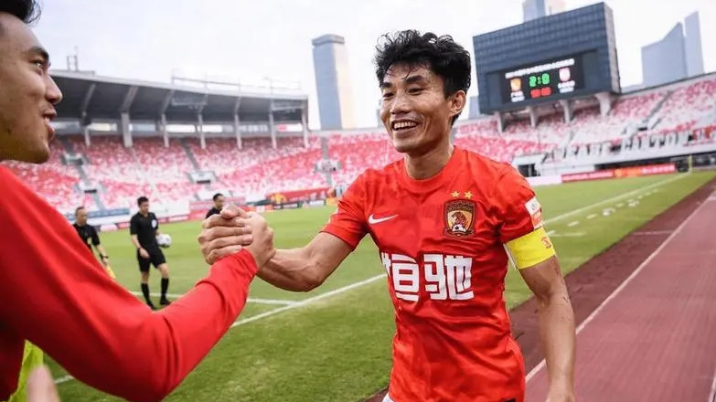 中超|中超资讯 ： 各队集结，广州落魄，国安折损大将