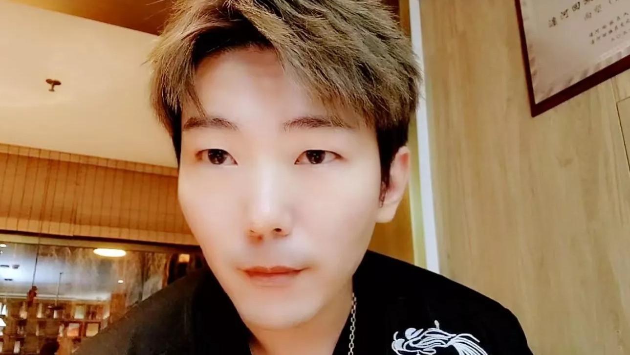 北京市|北京小王哥因不进女嘉宾房间被水友喷破防，小王哥一气之下怒喷黑粉！