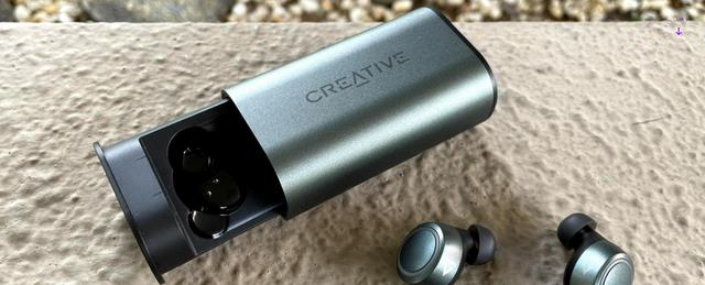 电池|【2022年耳机购买指南】我精心挑选了8款真无线蓝牙耳机并详解