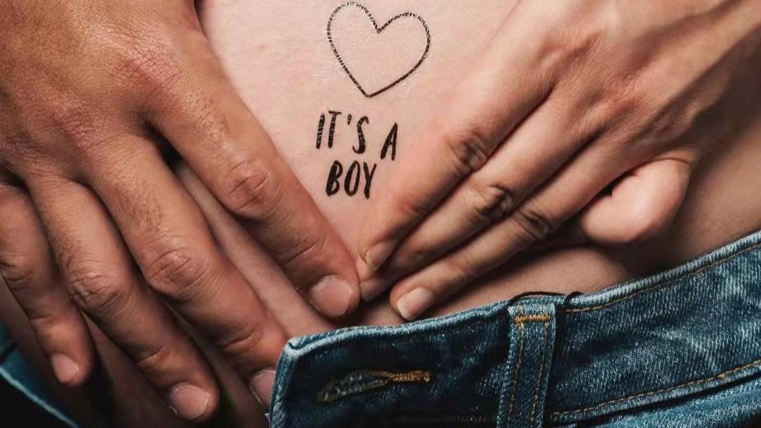 雪儿|一索得男！29岁知名星二代晒幸福曲线，妈妈是第一版韦小宝扮演者