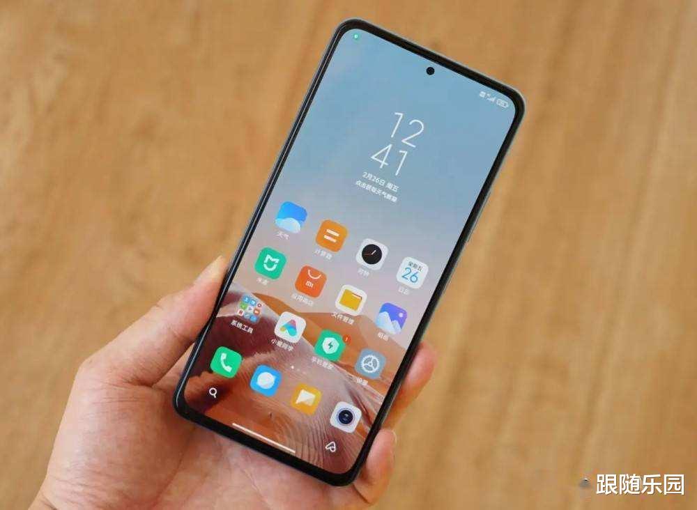 |小米“价格屠夫”,12GB+256旗舰仅3599元,不愧是性价比“机皇”