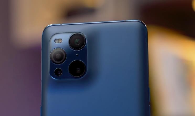 高峰|十年理想之作败于现实,2K屏+12G+256G,从5999元下滑到3799元