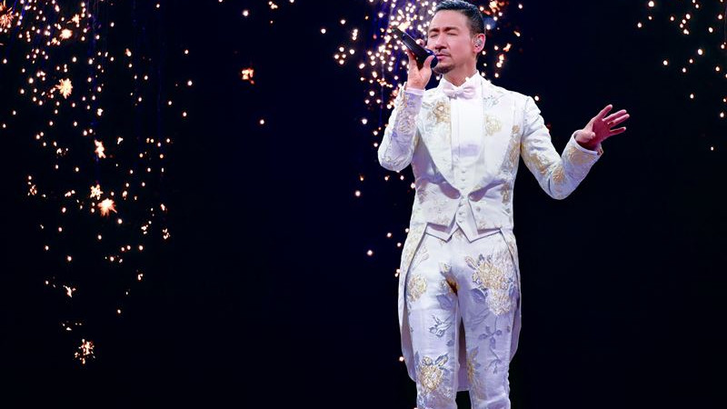 张学友|影帝张学友爆出山！睽违6年再拍电影…跟谢霆锋一起“救香港”