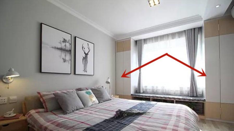 设计师教你一招：飘窗两侧打衣柜，收纳翻了倍，还不占卧室面积
