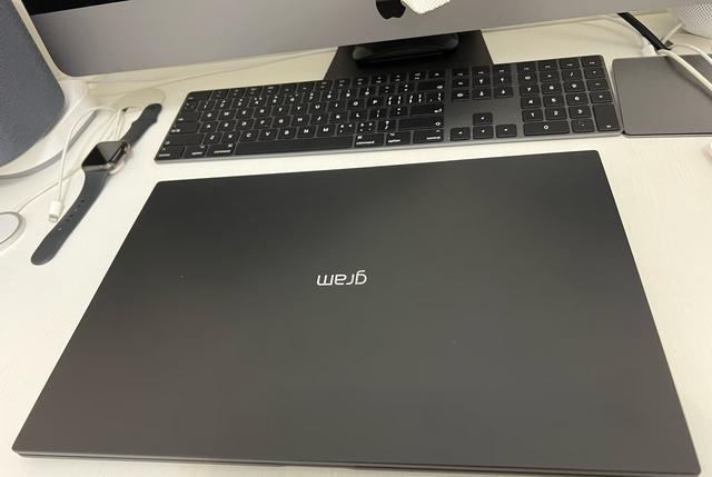 笔记本电脑|预算1W左右,什么高颜值轻薄笔记本电脑,适合办公使用的?