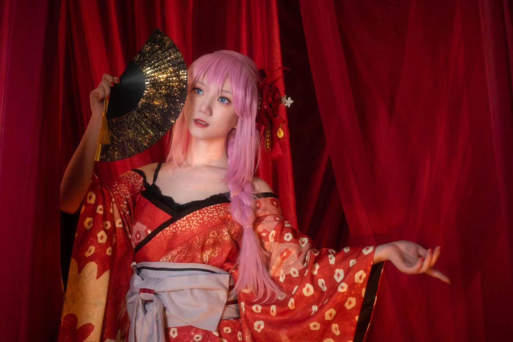 vocaloid|《Vocaloid》红菱舞姬巡音LUKA cosplay