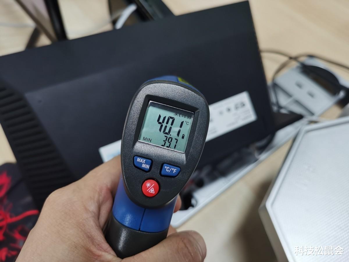 华为|AX6对比AX3Pro实测,华为最强单体路由2年后上新,有哪些升级?