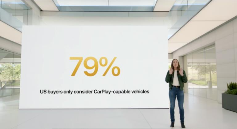 苹果|苹果野心勃勃,用时3分钟,对华为鸿蒙车机发起挑战