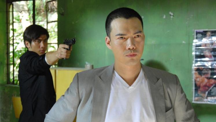 谢天华|TVB警匪剧高光之作，同样是演卧底，谢天华吴卓羲谁更强