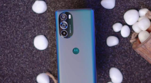 余承东|摩托罗拉手机怎么选?这5款堆料够猛,性价比还高