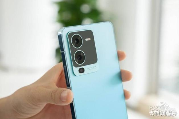 一加科技|偏爱直角边框设计的手机？这里肯定有你的心头好