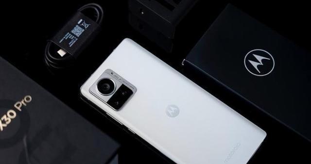 余承东|摩托罗拉手机怎么选?这5款堆料够猛,性价比还高