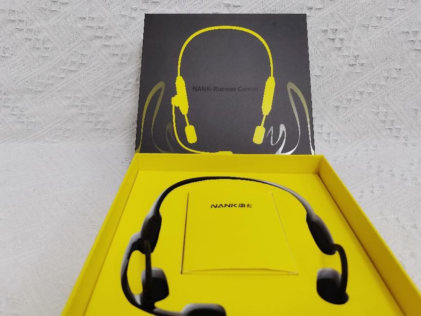 英特尔|南卡骨传导耳机Runner Comm:可调式高清麦克风,通话清晰度再升级!