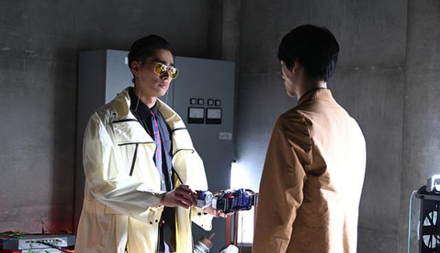 斗破苍穹缘起|假面骑士Revice第44话剧情简介，蜃楼复活，真澄逝去