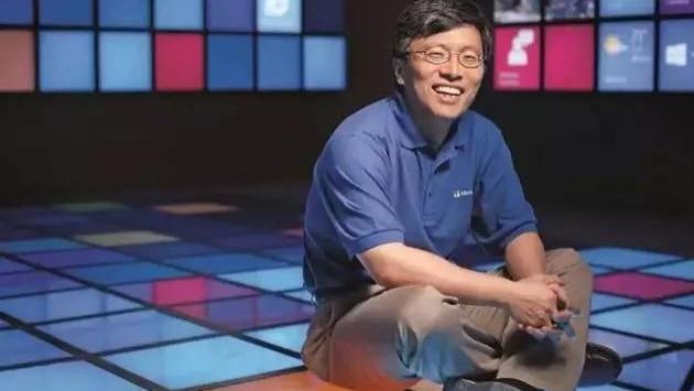 |微软最牛科学家逃出美国, 1000万年薪也留不住他, 今研发雨伞赚上亿