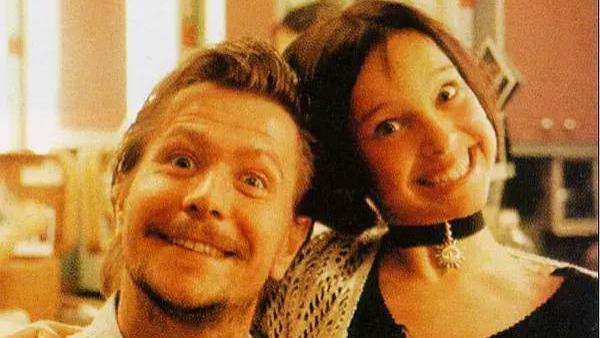 瑞文|一集入坑，这部新播美剧的卡司太猛了