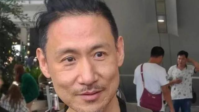 新蝙蝠侠|四大天王长红不衰，3位已尽显老态，唯独他像是一位年轻公子哥