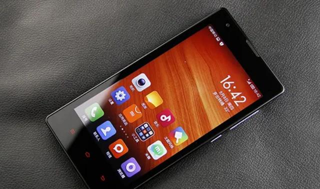 耳机|为什么越来越多人喜欢买红米手机?这3点是关键,看完就明白了