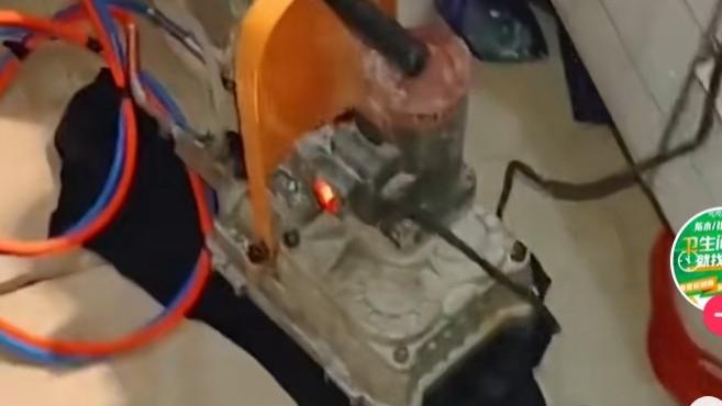 不砸砖治卫生间漏水？骗人的