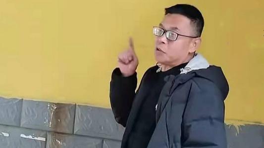 许敏|熊磊母亲和云昊公开对骂，侮辱对方是“Chu生”，云昊改签名表态