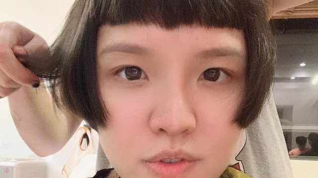 谢依霖|知名艺人一家四口确诊新冠！一双儿女发烧到昏睡，娘家也全部确诊